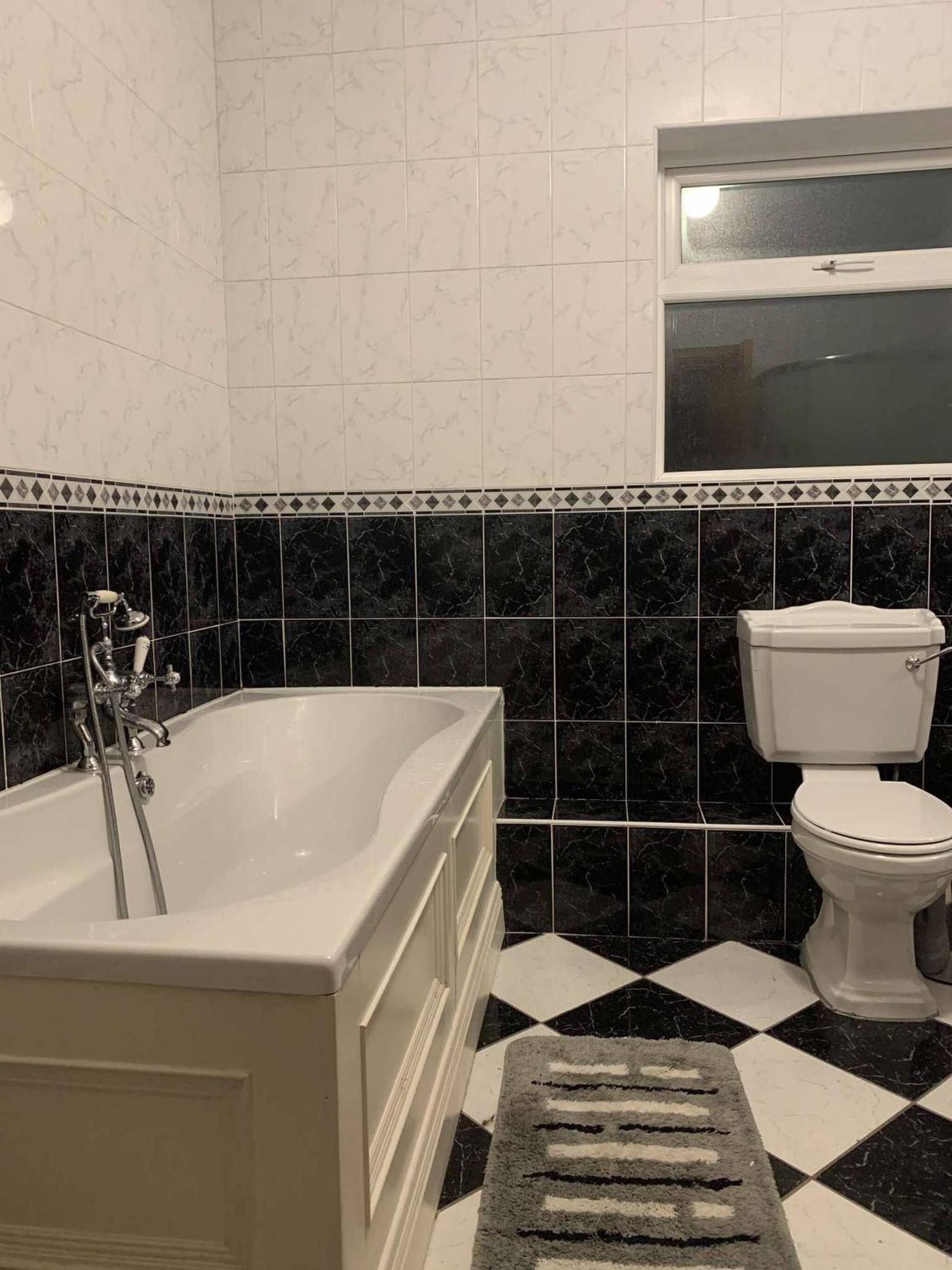 Maison d'hôtes In Guest - 4, Williamstown, Ireland *
